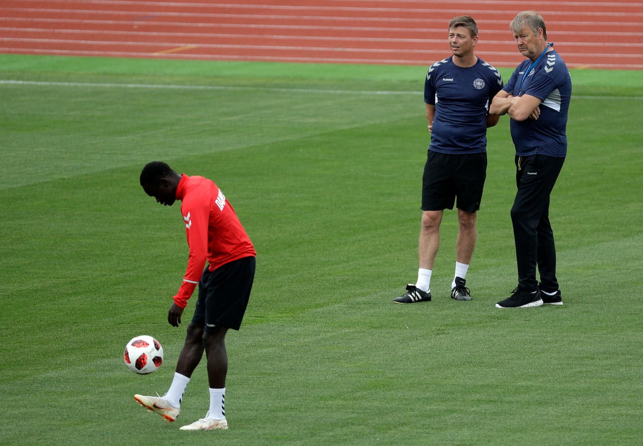 Desde Corea-Japón 2002, la selección danesa no avanzaba de la fase de grupos. En Sudáfrica 2010 hicieron un pésimo Mundial, y no pasaron de la primera fase, pero esta vez lo consiguieron.