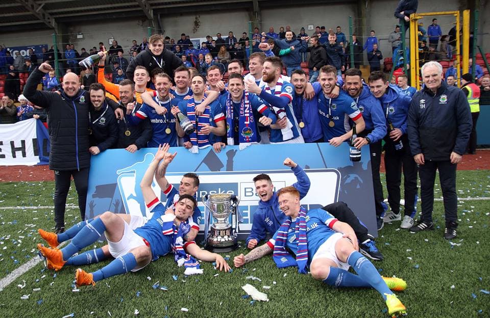 Linfield F.C. (Irlanda del Norte)