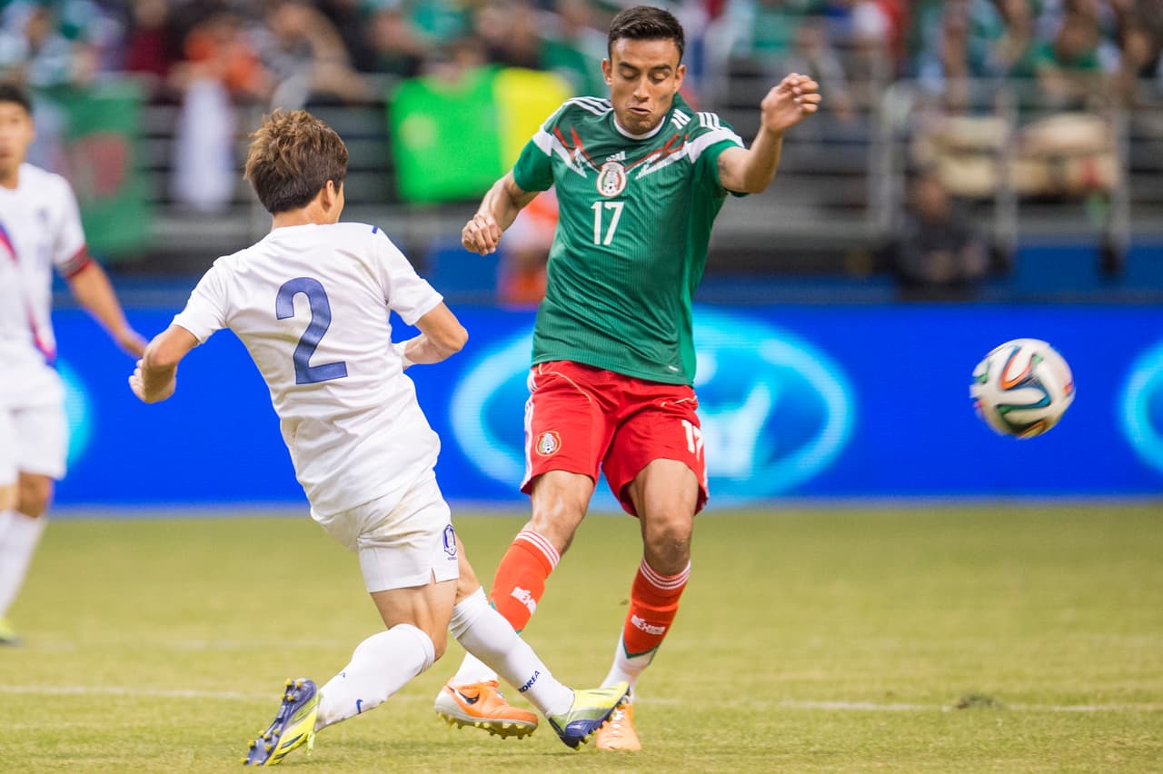 En media cancha podemos contar con los regresos de Jesús Zavala de Monterrey y Jesús Molina. El primero fue de los hombres base en la etapa del “Chepo” mientras que el otro fue pilar de los primeros juegos del “Piojo” con México.