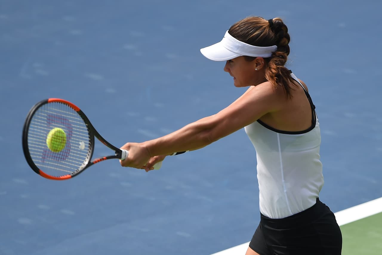 La ucraniana Elina Svitolina, la francesa Kristina Mladenovic, la estadounidense Lauren Davis (foto), la china Qiang Wang y la rusa Ekaterina Makarova fueron parte del comienzo del torneo WTA Dubai, donde demostraron que la mezcla de belleza y capacidad es un potente atractivo en las canchas. Sus cuerpos atléticos y hermosos rostros son referentes.