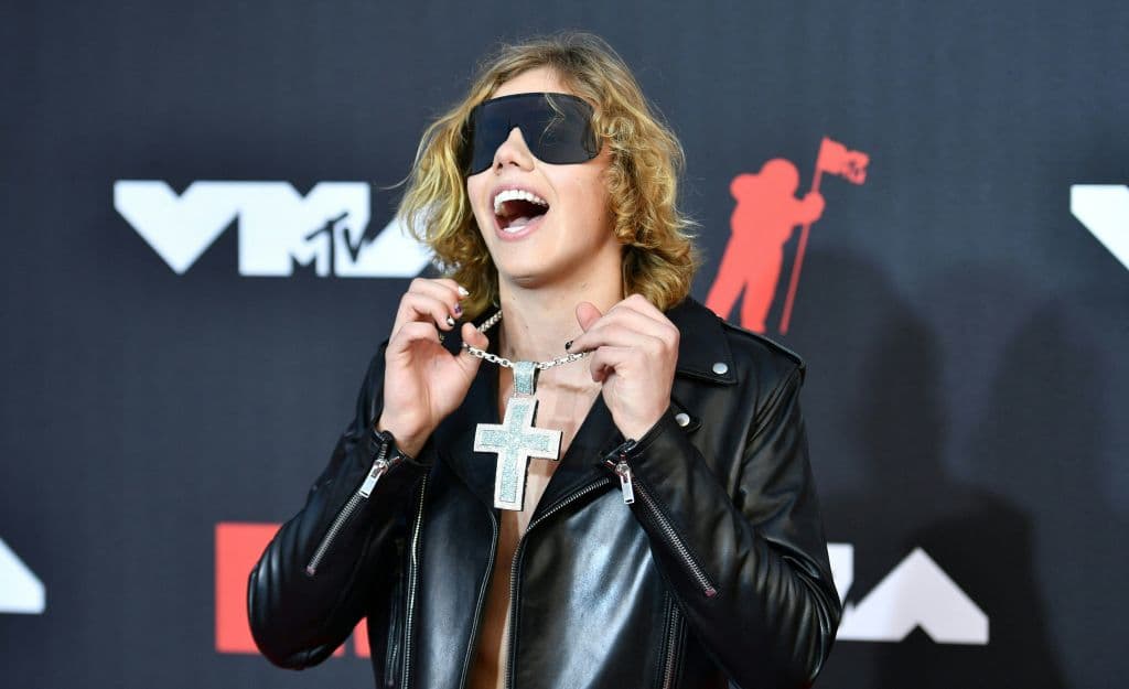 The Kid Laroi, con su canción ‘Stay’, está en tercer lugar.