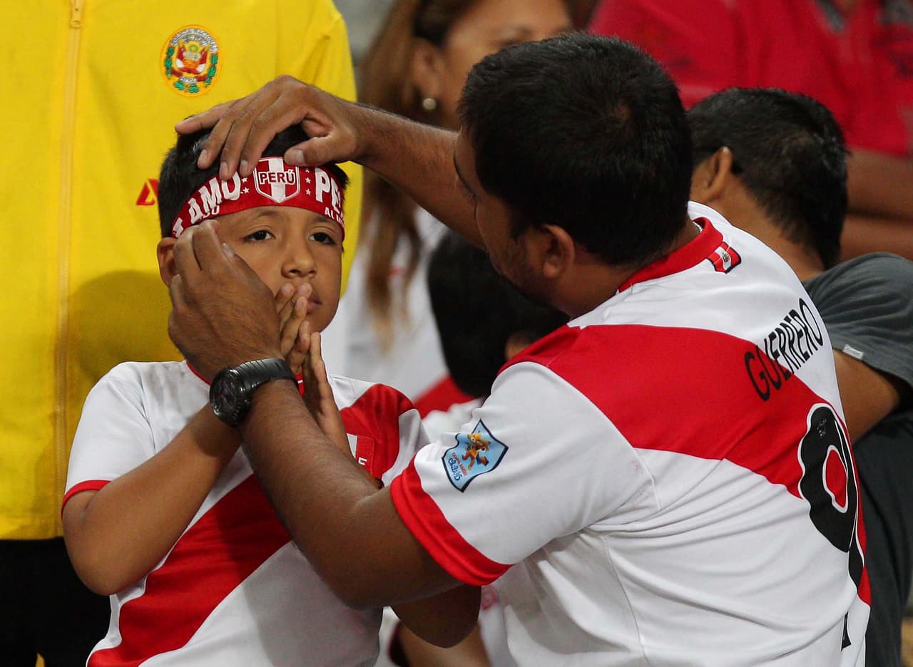 Los peruanos fueron al estadio Nacional con toda la fe puesta en su equipo, que ha mostrado mejoría.
