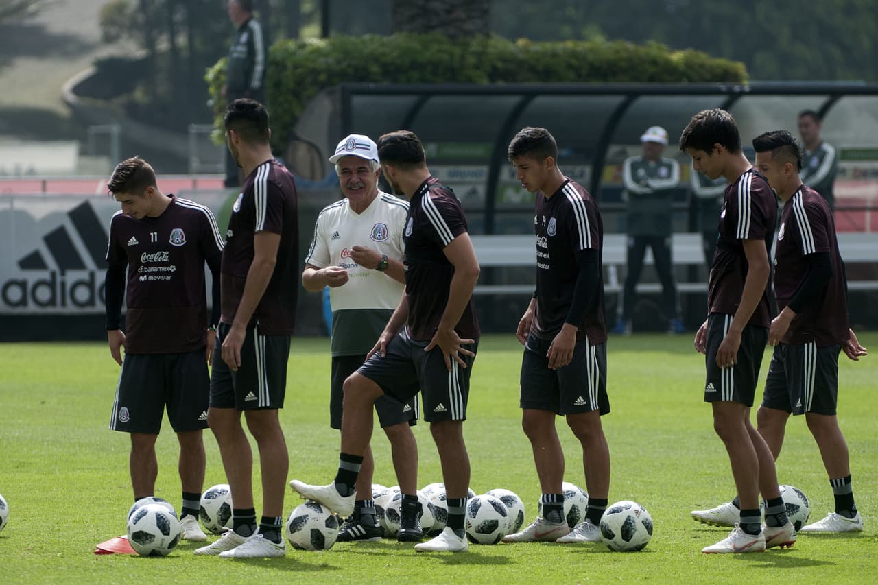 Ferreti conversó con el grupo con la idea de transmitir la necesidad de mejorar las actuaciones de septiembre.