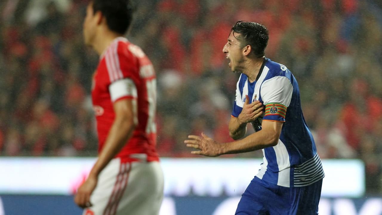 Y el segundo, quizás más recordado, fue el pasado 5 de abril una vez más en el Estadio da Luz de Lisboa.