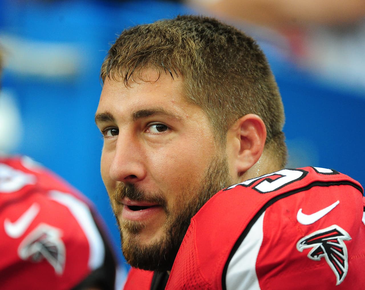 Uno de los jugadores claves en la ofensiva de los Falcons jugaría el Super Bowl con una fractura