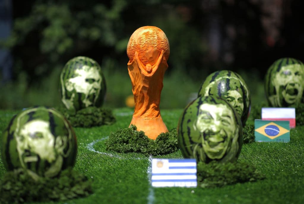 Los grandes del fútbol en el Mundial quedaron retratados gracias a una particular técnica de arte en Shenyang, al noreste de la provincia de Liaoning en China.