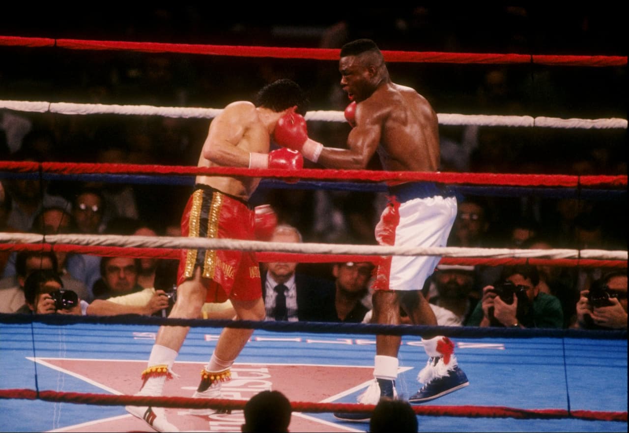 Meldrick Taylor vs Julio Cesar Chavez I
