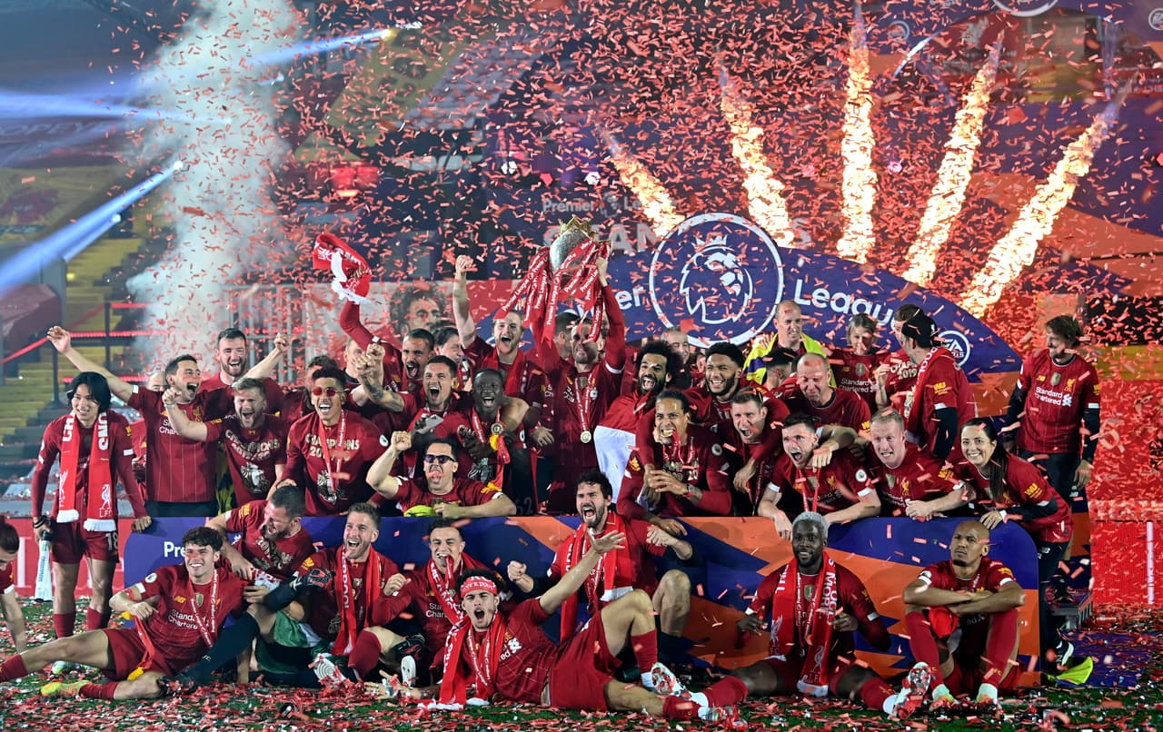 Las mejores imágenes de los festejos del los campeones de la Premier League 2019-2020.