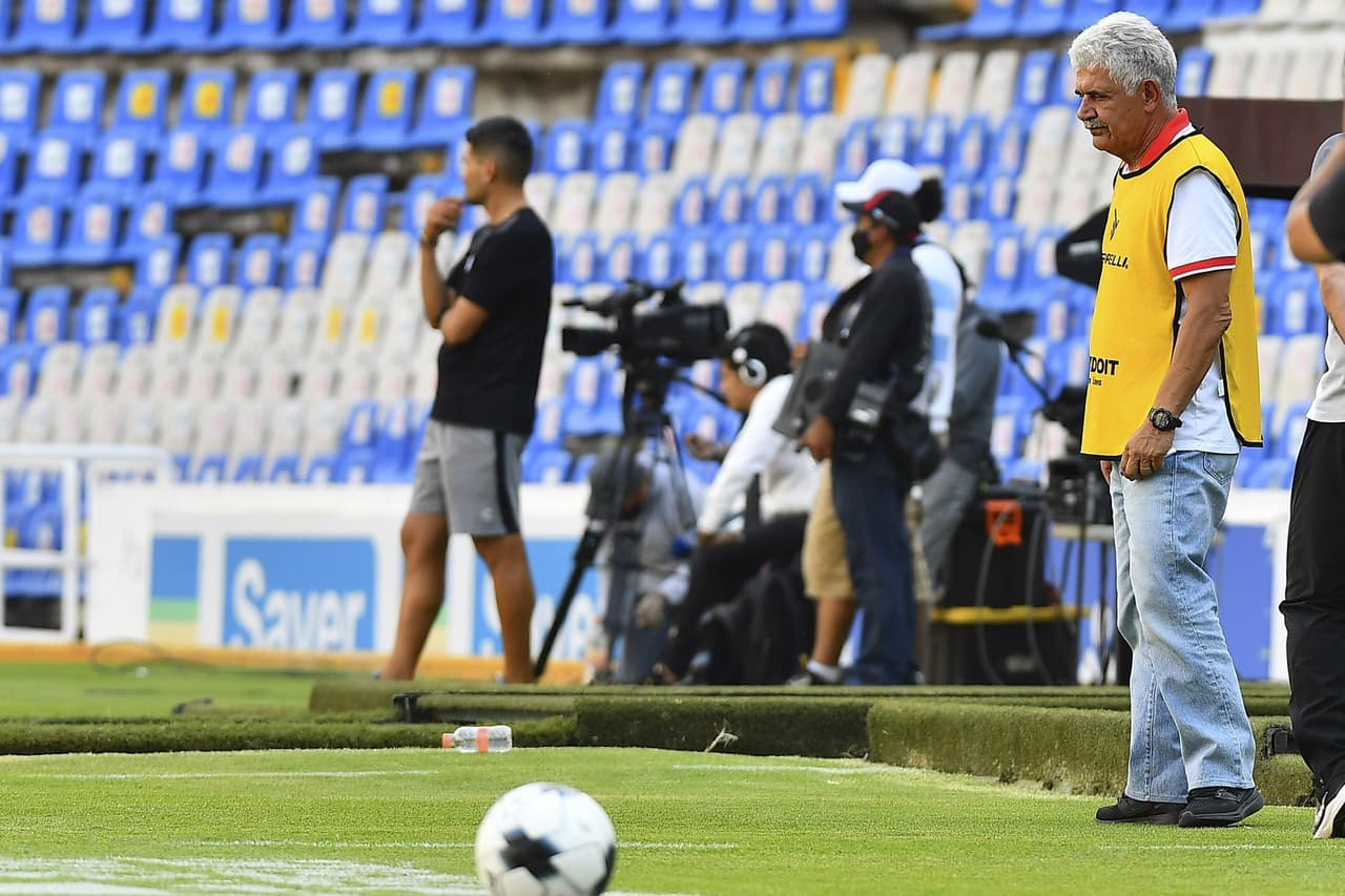 'Tuca' Ferretti deja de ser entrenador del FC Juárez