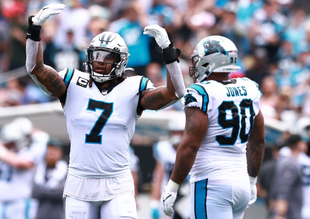 Carolina Panthers se colocan 26-7 sobre New Orleans Saints durante la segunda fecha de la NFL. Sam Darnold de las Panteras sumó 305 yardas, 2 TD y tuvo una intercepción.