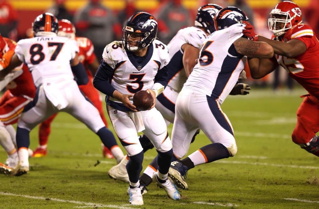 Denver tuvo la ventaja durante más de dos cuartos enteros, pero no es suficiente y terminan cayendo en casa 16-22 frente a los Chiefs.