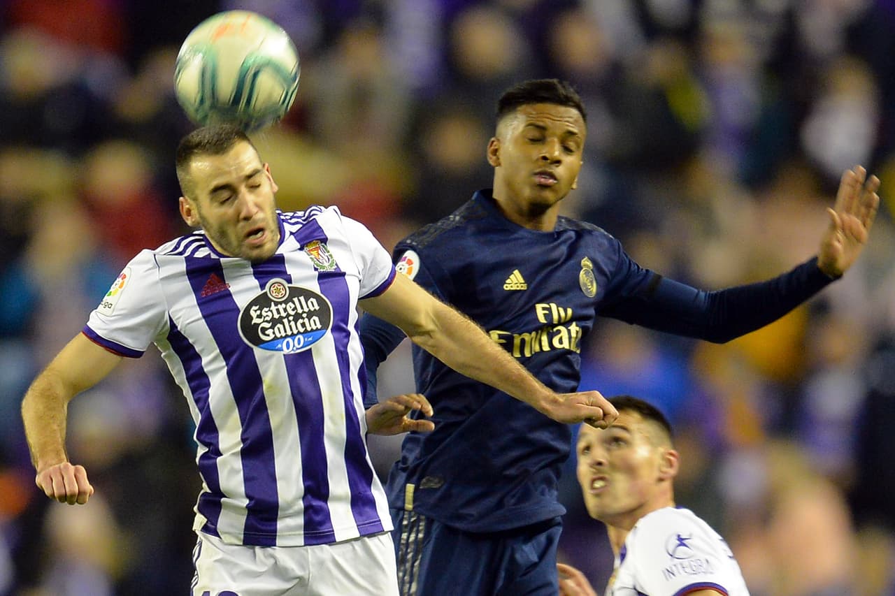 Al final del partido, Nacho le da el triunfo al Real Madrid, con un cabezazo, 0-1 sobre el Valladolid y deja a los de Zidane como líderes en solitario con 46 puntos.