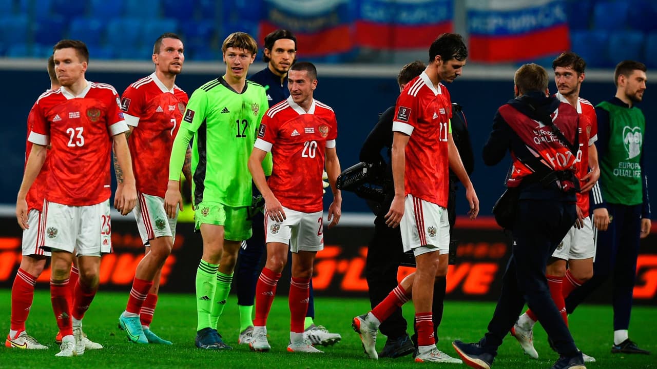 Rusia protesta acción "claramente discriminatoria" de UEFA y FIFA