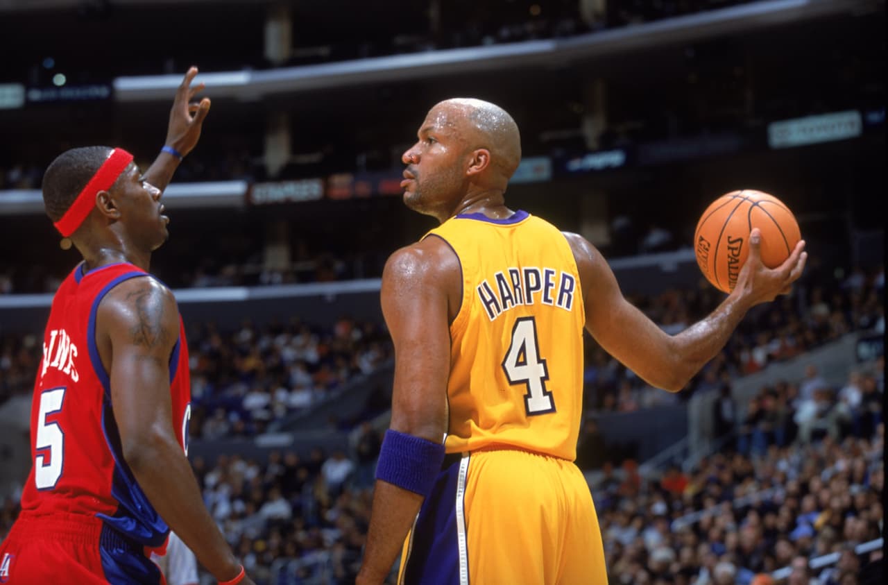 <b>Ron Harper.</b> Tuvo carrera de 15 años en la NBA. Entre 1994 y 2001, fue un jugador de rol de confianza de Phil Jackson con los Chicago Bulls y luego en Los Angeles Lakers. Fue cinco veces campeón NBA.
<br>