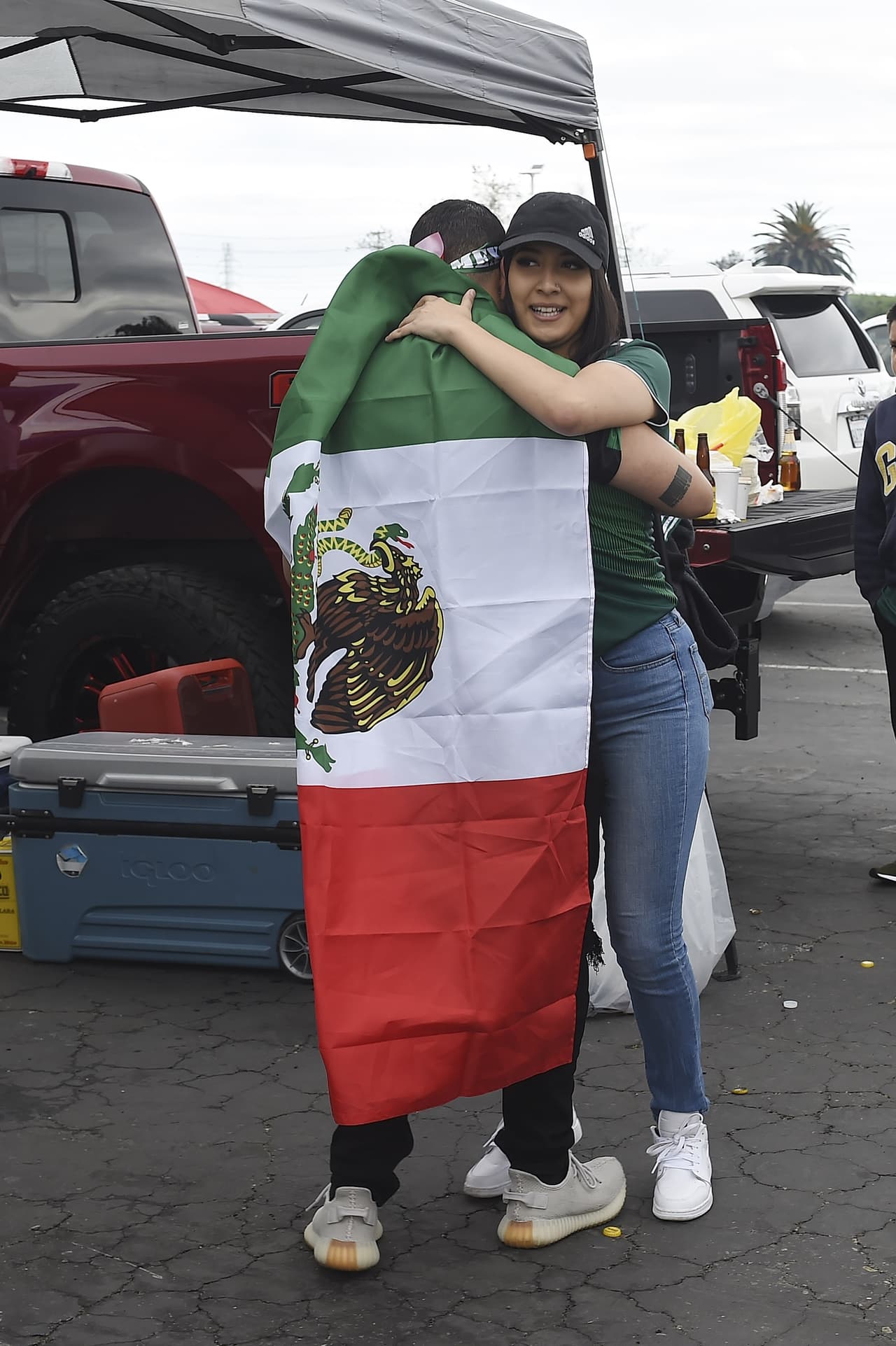 Así se vivió el color previo al partido amistosos internacional entre las selecciones de México y Paraguay en la casa de los San Francisco 49ers, el Levi's Stadium, en Santa Clara, California.