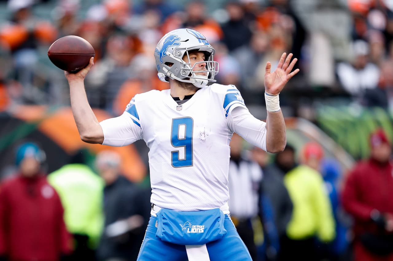 03 Matthew Stafford - Detroit Lions: U$27,000,000