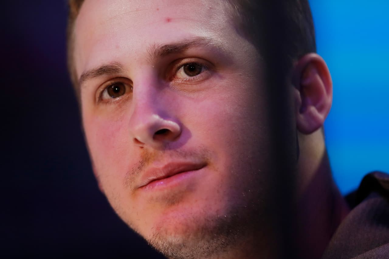 Goff ahora tiene 24 años, precisamente la misma edad que Tom Brady aquel entonces. Cuando Brady salte al terreno el domingo completará su novena aparición en un Super Bowl.