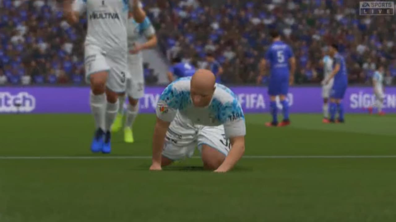 La Máquina volvió a bailar las ‘calmadas’ y cayó 1-5 ante Betsiel Hernández, quien mostró grandes habilidades en la consola.