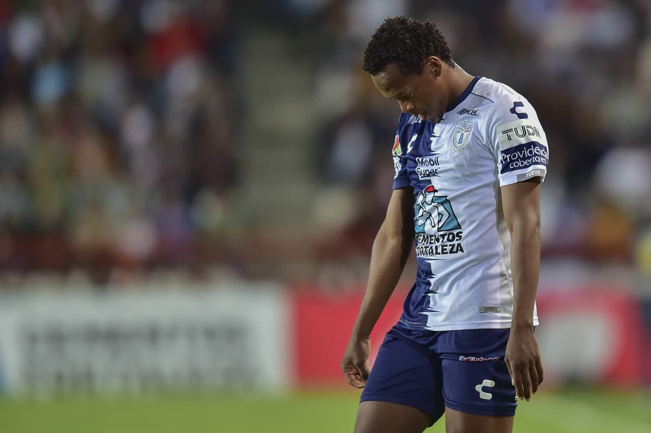 ¡¿Y el VAR?! Romario se quedó con duda sobre gol anulado