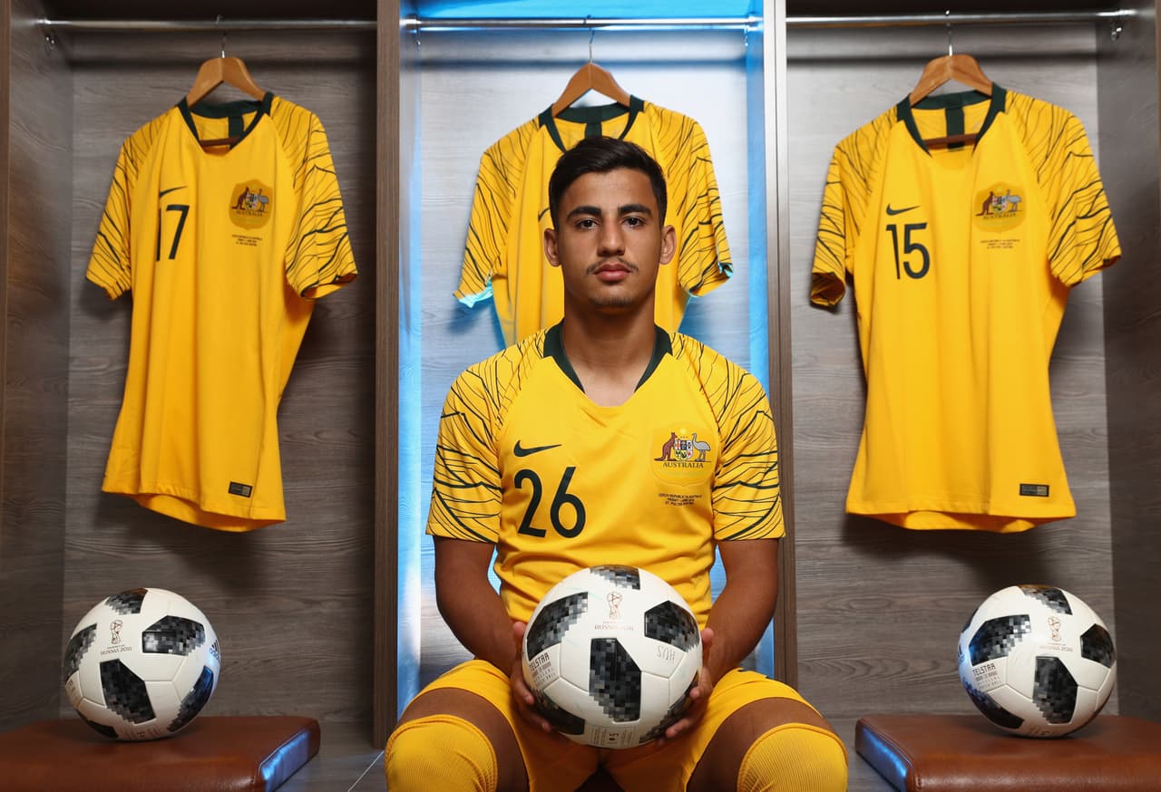 Delantero: Daniel Arzani (19 años / Australia)