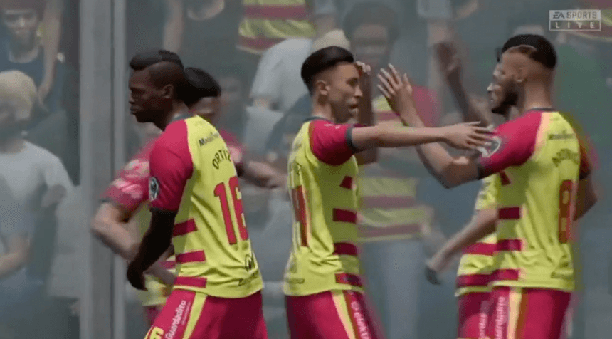 Paco Venegas de Tigres apaleó a Luis Malagón de Monarcas 1-5 en el torneo virtual de la eLiga MX y suma de tres.