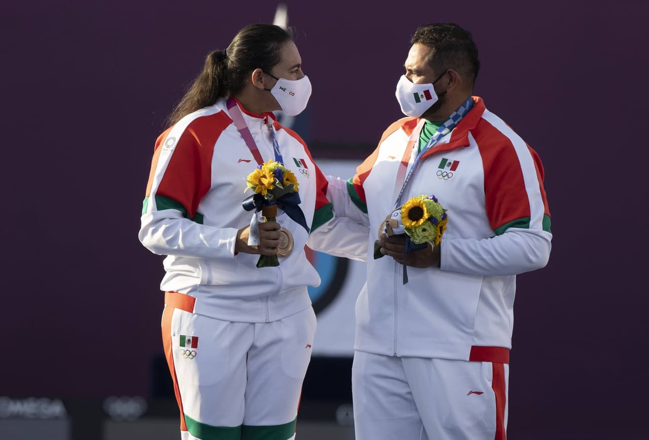 México suma su primera medalla olímpica en un deporte mixto