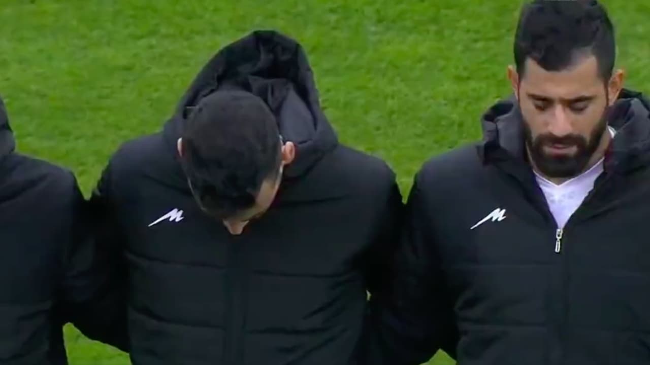 Selección de Irán protesta por la represión de mujeres en su país