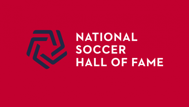 Comisionado de MLS Don Garber e histórico arquero Brad Friedel, entre los incorporados al Salón de la Fama