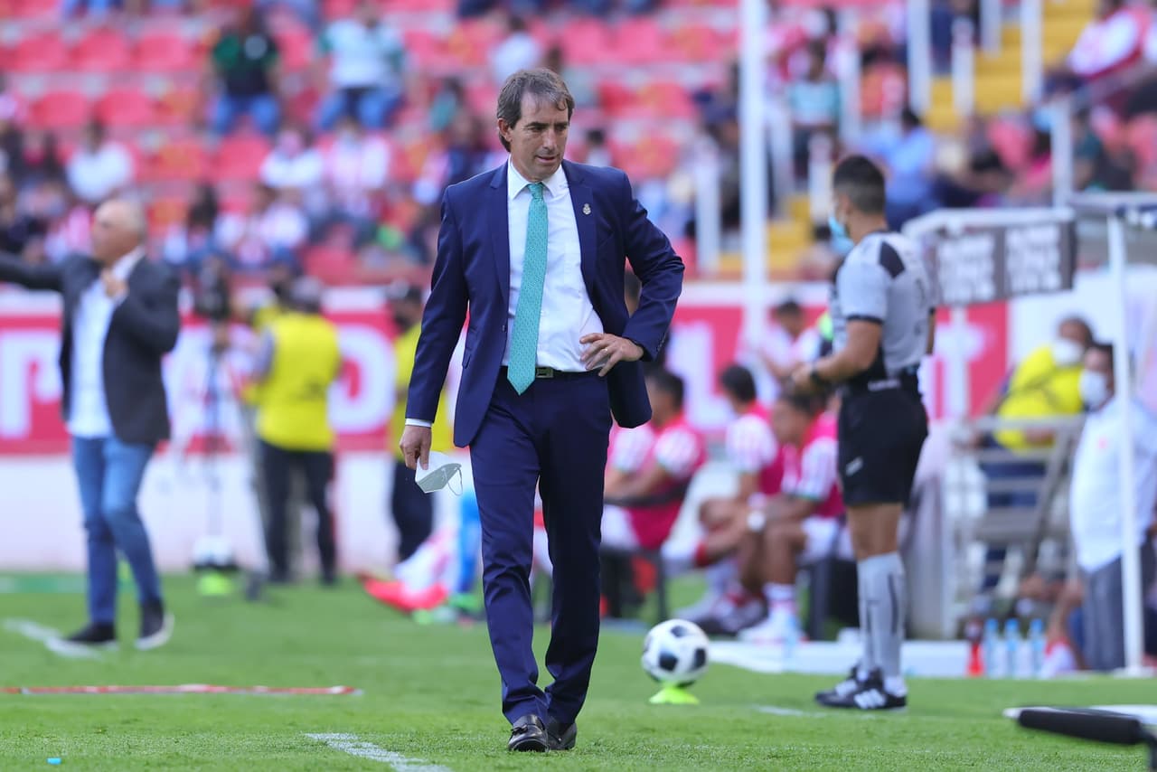 Almada toma con tranquilidad la goleada de Santos