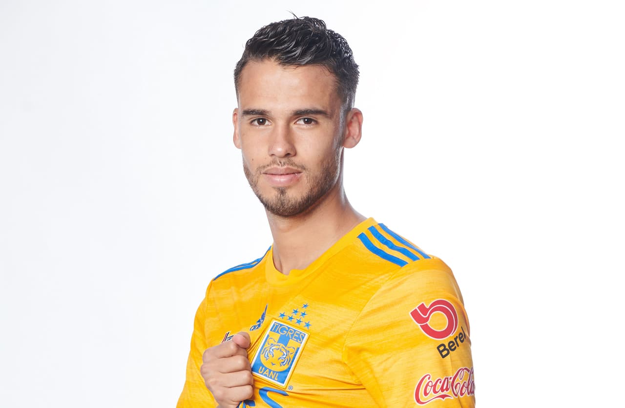 Diego Reyes ha llorado por conseguir objetivos en su carrera