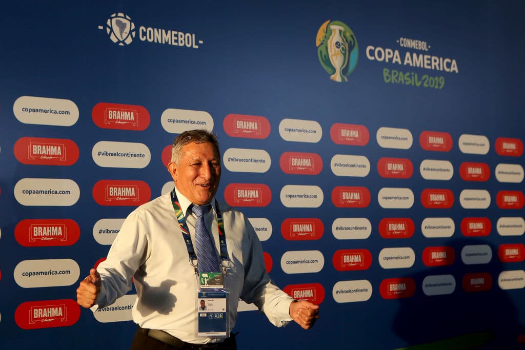 Aspectos de la llegada de personalidades e invitados especiales a Cidade das Artes en Río de Janeiro para la realización del sorteo de la Copa América 2019.