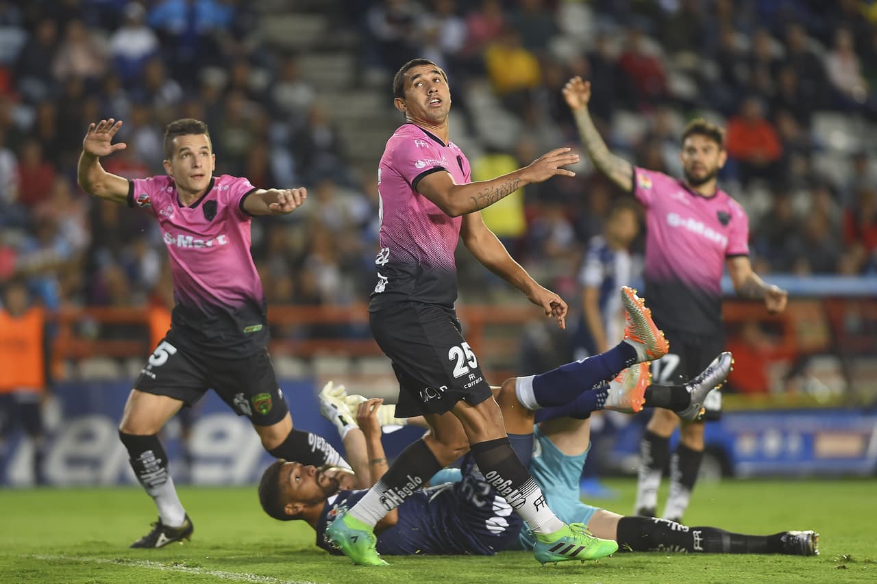 Los hidalguenses encimaron, pero no fueron capaces de empatar el partido en todo el segundo tiempo.