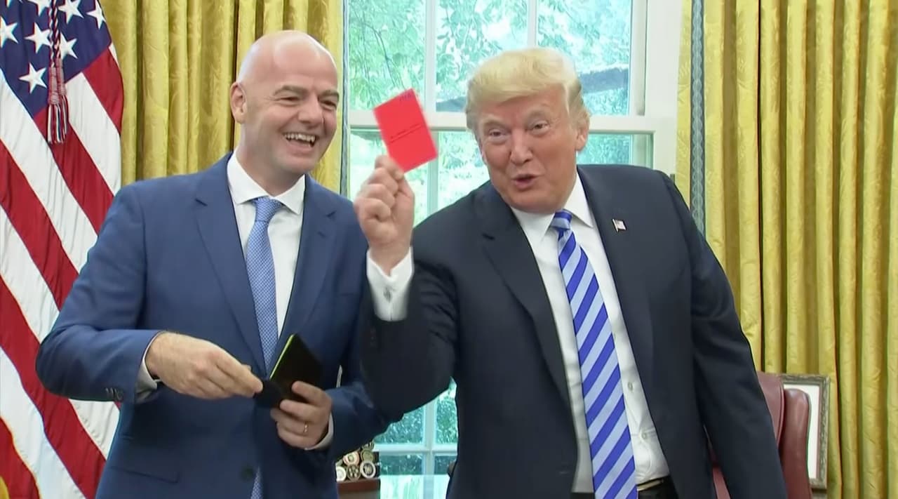 Donald Trump recibió al presidente de la FIFA en la Casa Blanca y 'expulsó' a la prensa
