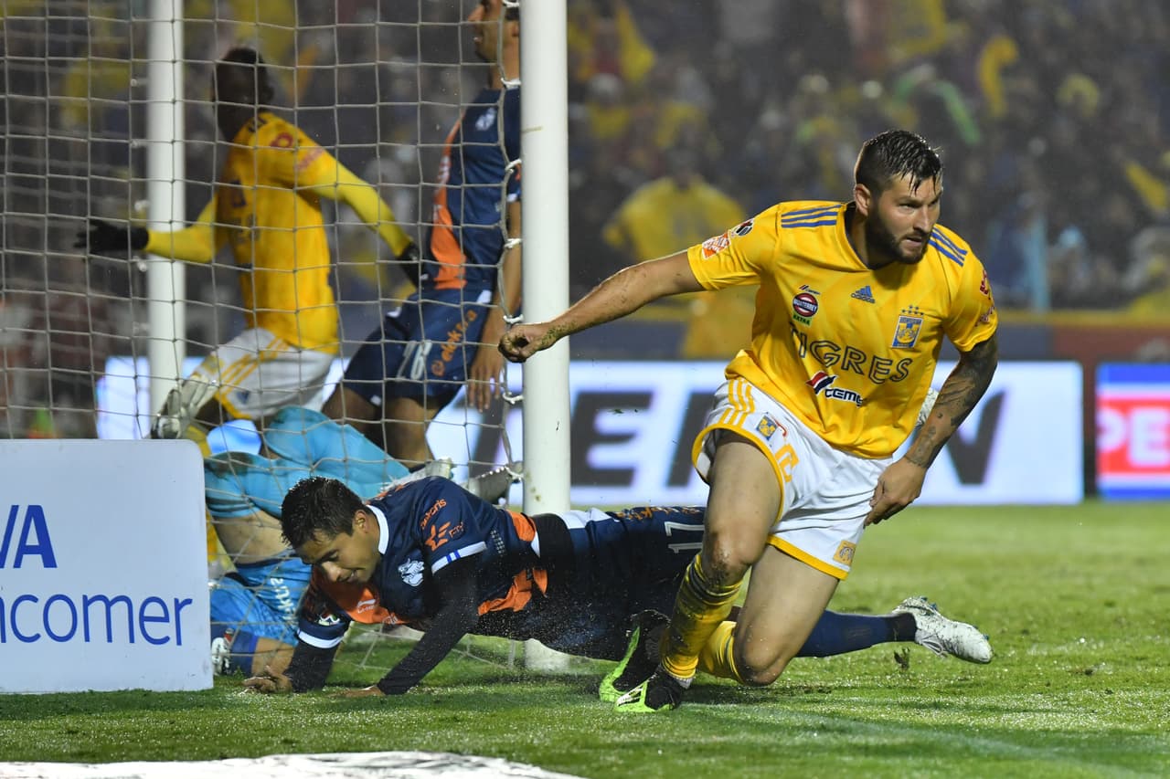El empate cayó al minuto 20 tras un rebote bien aprovechado por André Pierre-Gignac.