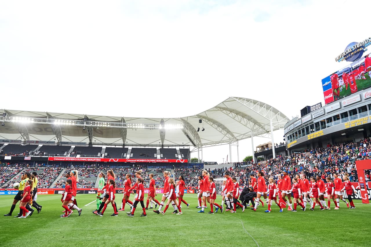 Estados Unidos golea a Canadá 3-0 con goles de Williams, Horan y Rapinoe y se queda con el Preolímpico de Concacaf.