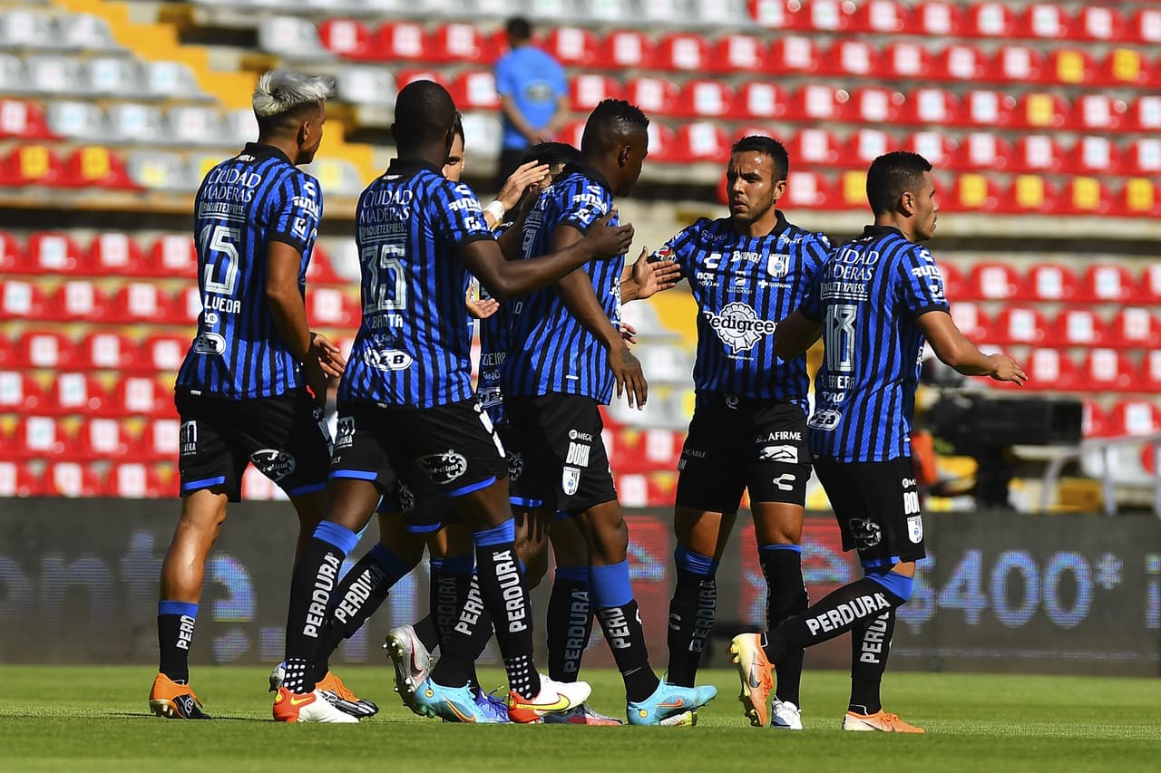 Querétaro interesa al dueño de los Spurs de la NBA