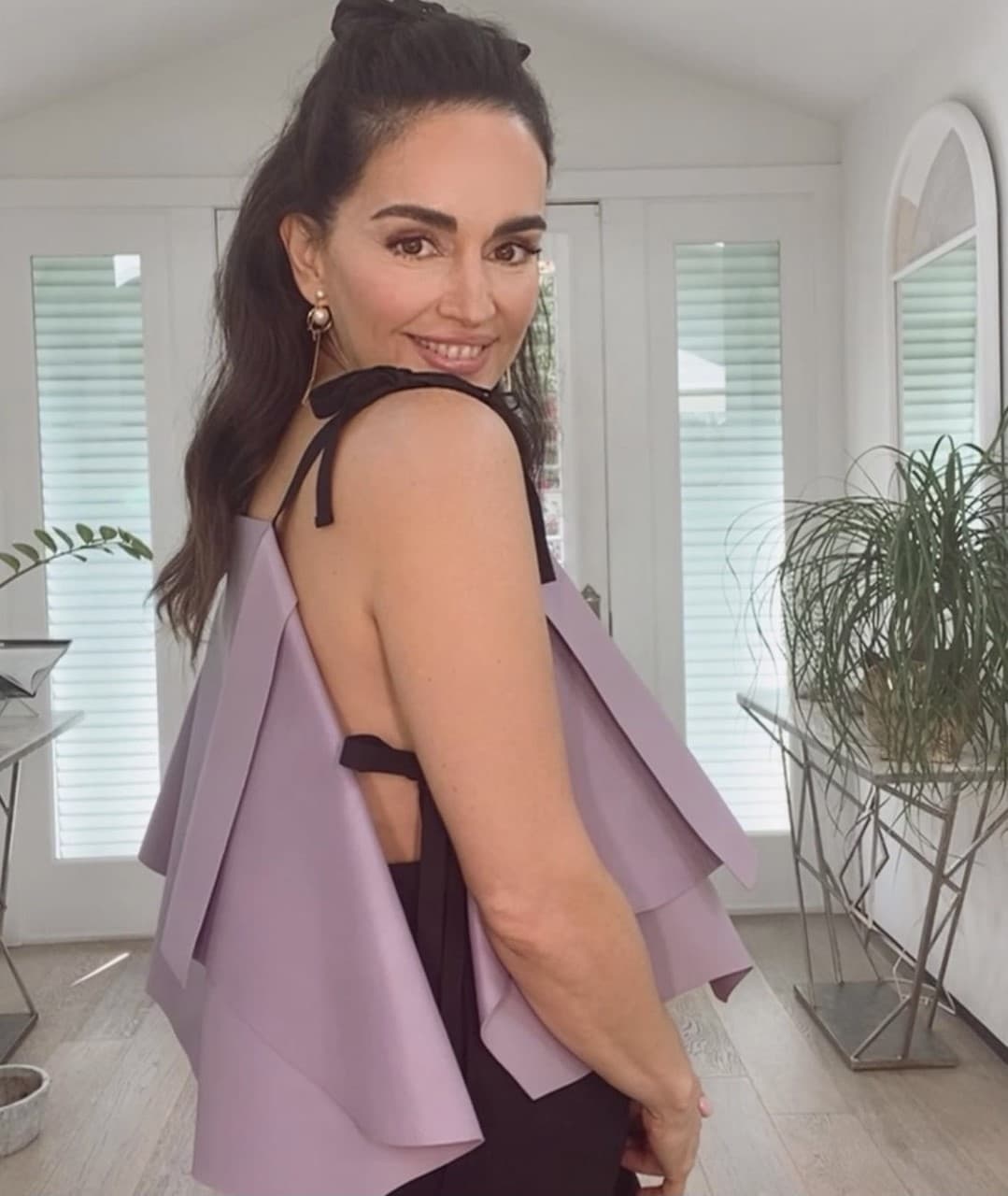 Ana también reveló que ella fue elegida directamente, es decir, no tuvo que hacer casting, ya que ya se tenía un papel preparado para ella.
<br>