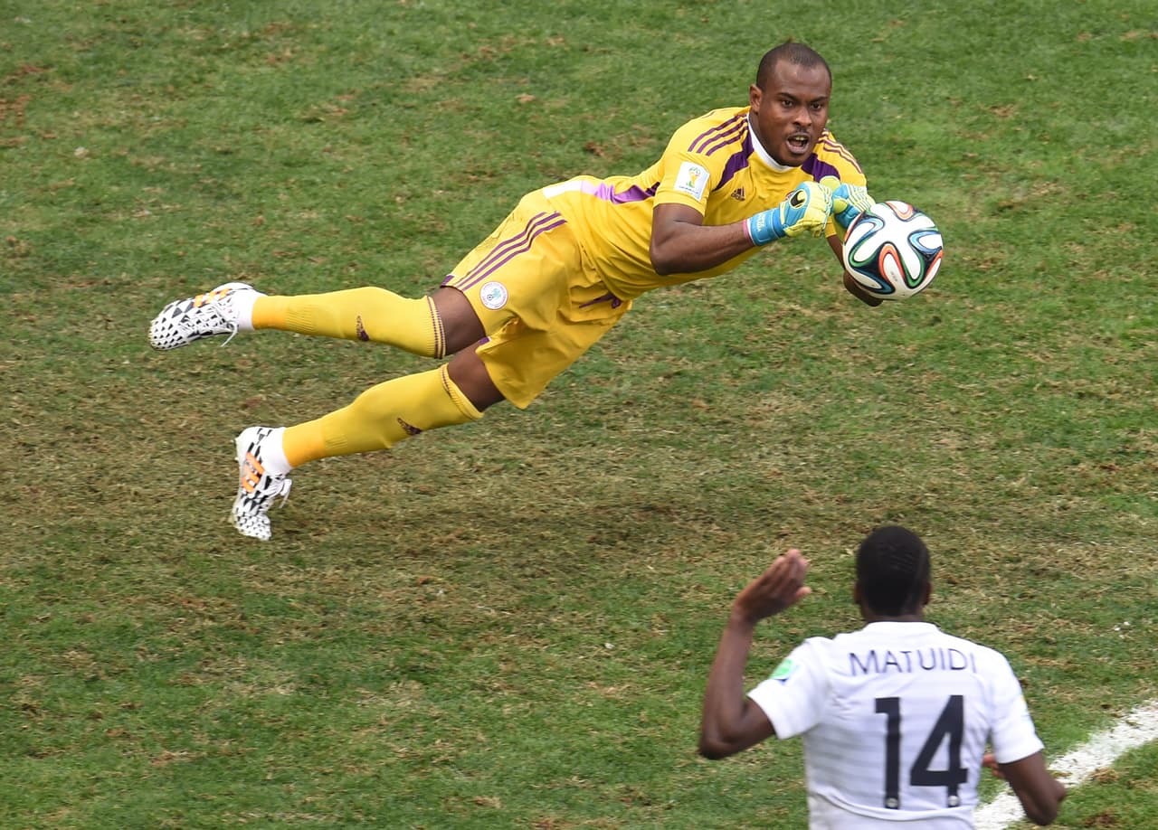 Vincent Enyeama fue mundialista con Nigeria en 2002, 2006 y 2014 y es uno de los arqueros en actividad de primer nivel más goleadores del mundo.