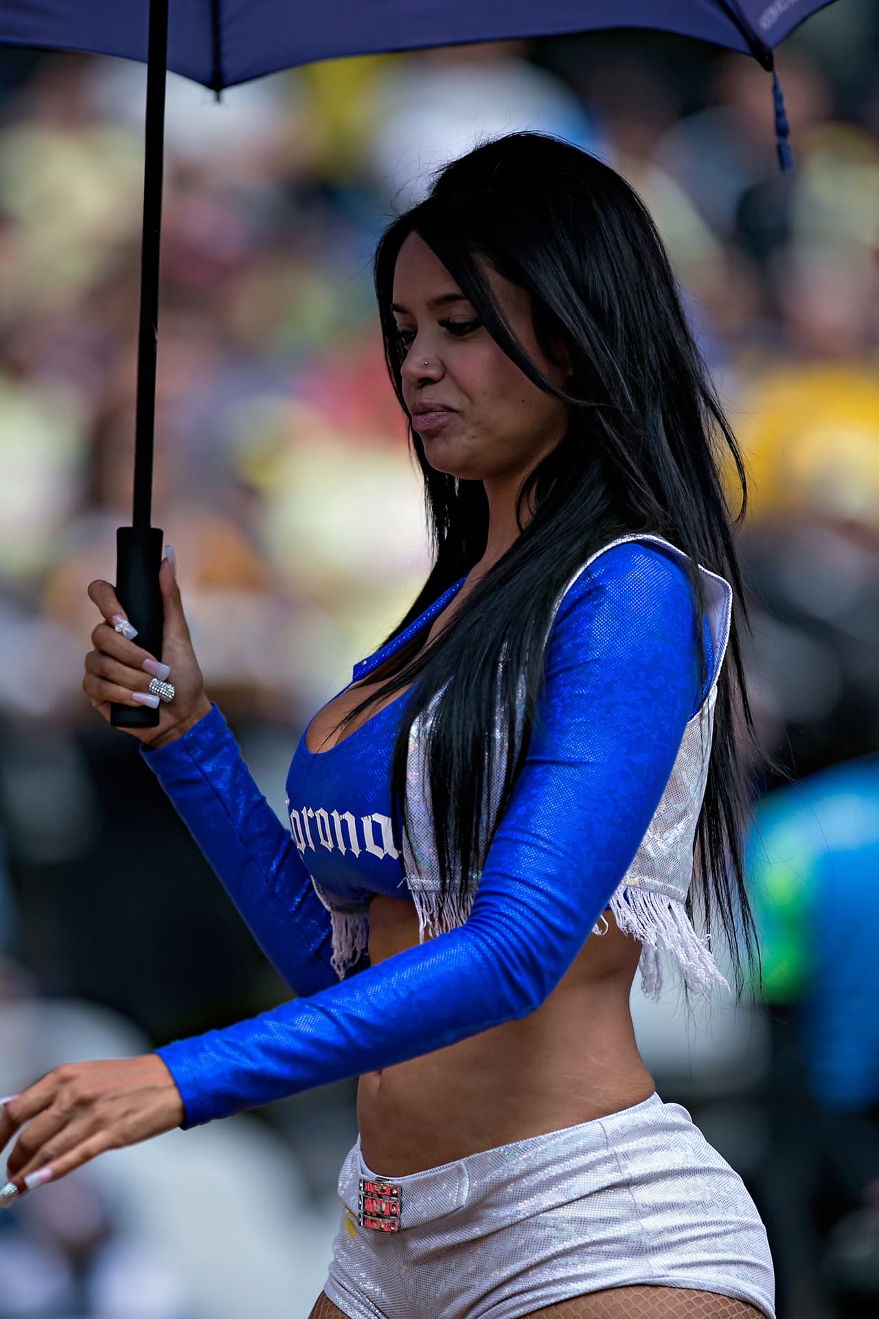 La belleza de las porristas en la fecha 13