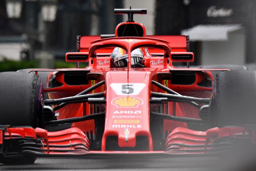 Para el alemán Sebastian Vettel se trató de una carrera complicada y desgastante, pues a lo largo de las 78 vueltas intentó en vano dar alcance y superar a Ricciardo. Fue segundo y sigue como escolta.