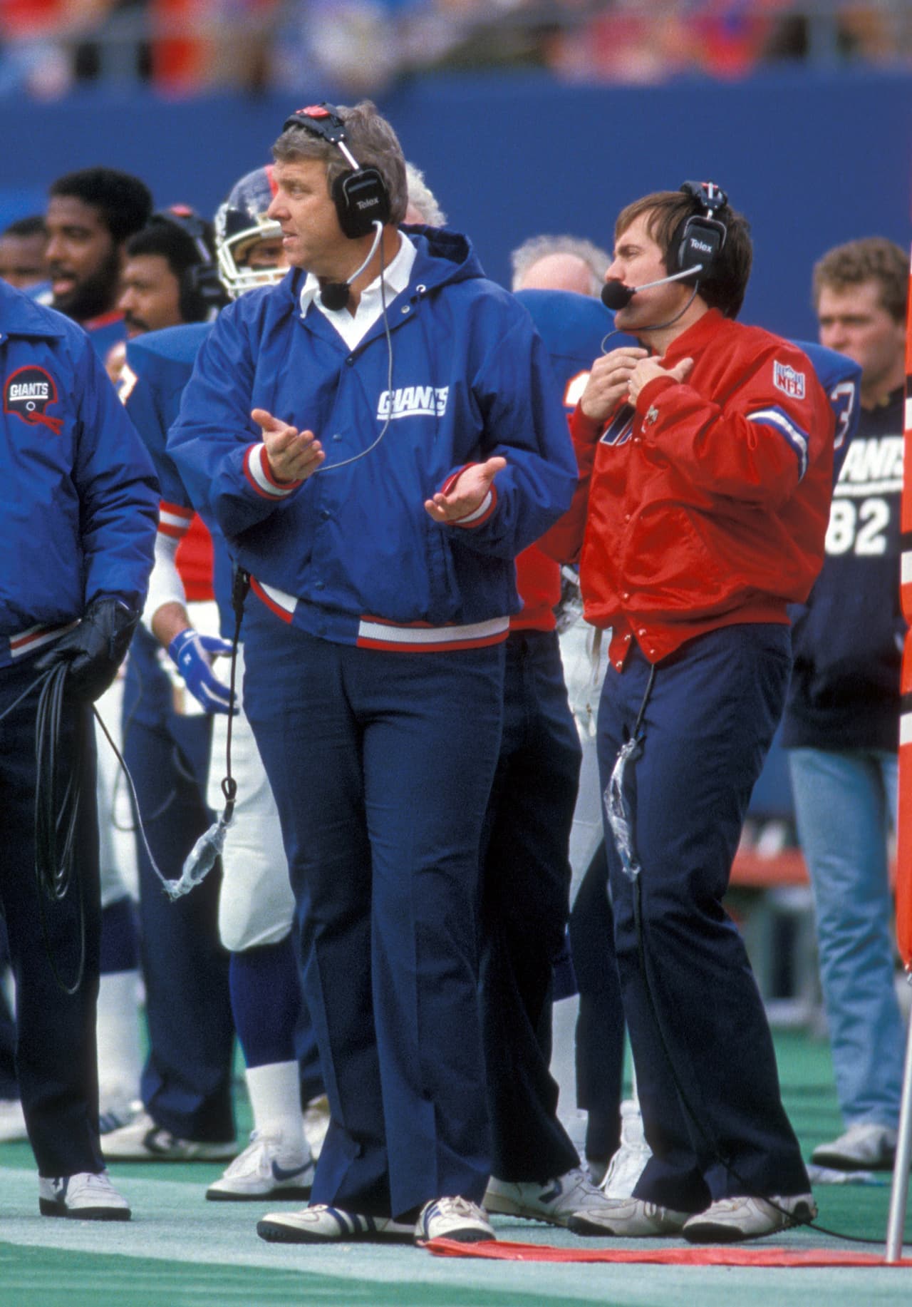 BILL BELICHICK Campeón en los Super Bowls XXI y XXV como coordinador defensivo de los New York Giants bajo el mando de Bill Parcells.