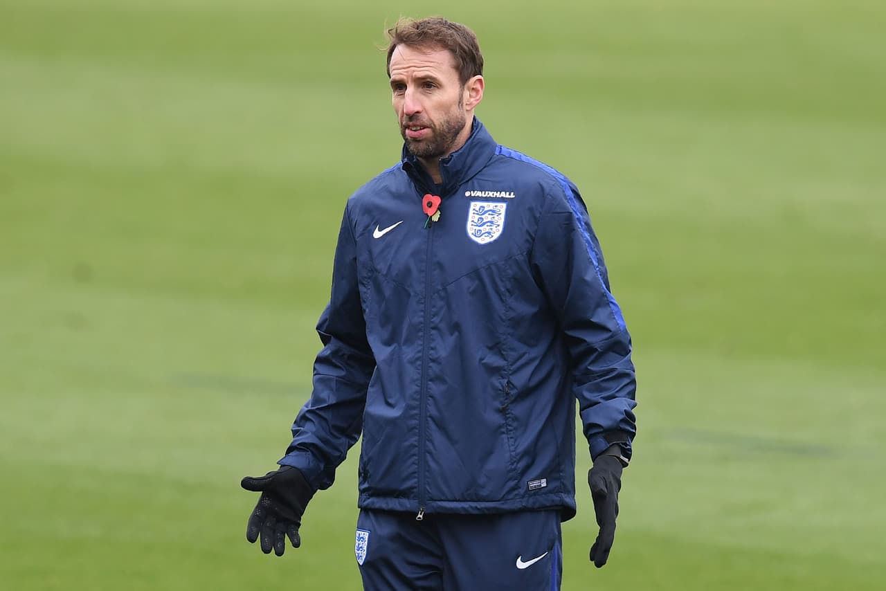 El inglés Gareth Southgate entiende su responsabilidad con Inglaterra y el equipo ha respondido en la eliminatoria, donde es líder del grupo F.