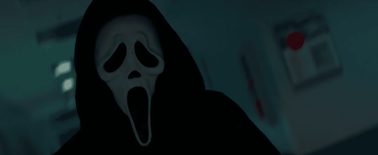 El avance de la película establece el regreso de Ghostface, o alguien que continúa con su legado.