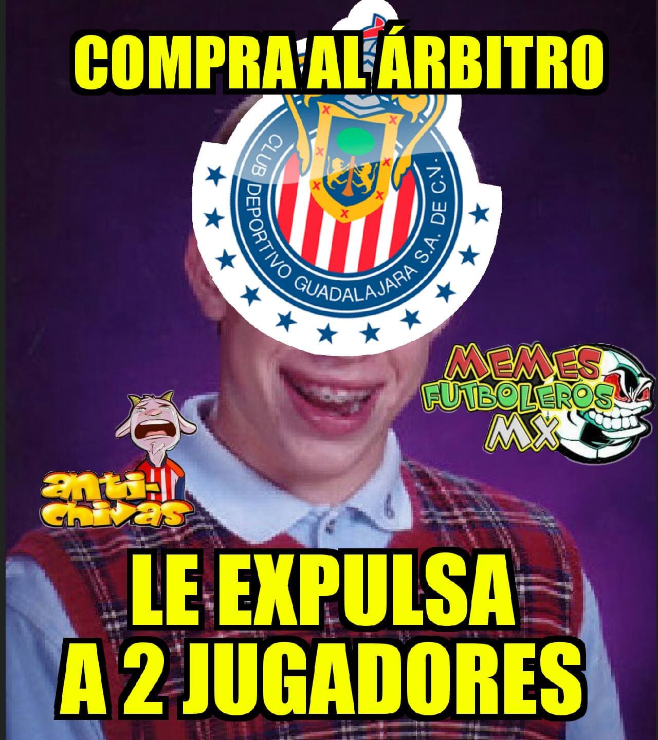 Ahora las burlas fueron con todo contra el arbitraje y la derrota que sufrió el campeón de la Liga MX así como con el gol del 'Gullit' Peña con León.
