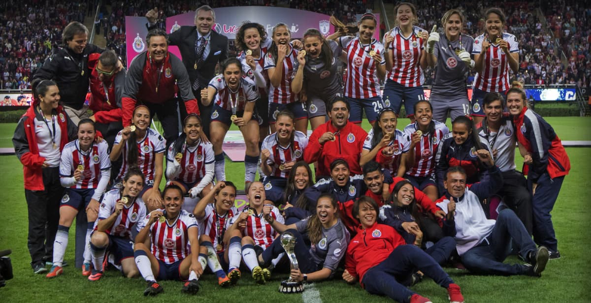 Siete jugadoras de Chivas 'sobreviven' del primer título