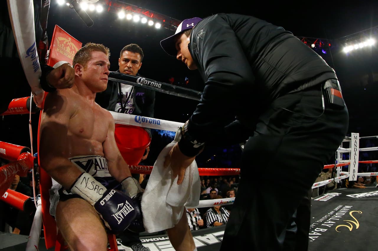 Eddie Reynoso asegura que Canelo peleará con Billy Joe Saunders