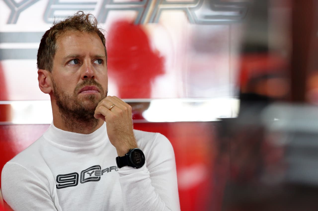 Este viernes la acción en el Gran Premio de Francia (Circuito Paul Ricard en Le Castellett) inició con las dos primeras sesiones de prácticas libres. Los autos de Mercedes volvieron a estar en lo más alto de la clasificación: Lewis Hamiton en la primera y Valtteri Bottas en la segunda. Por su parte, Sergio 'Checo' Pérez fue puesto 11 y 16, respectivamente.