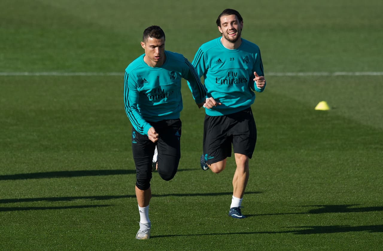 Cristiano Ronaldo se recuperó de lesión en el hombro y está listo para el derbi de España