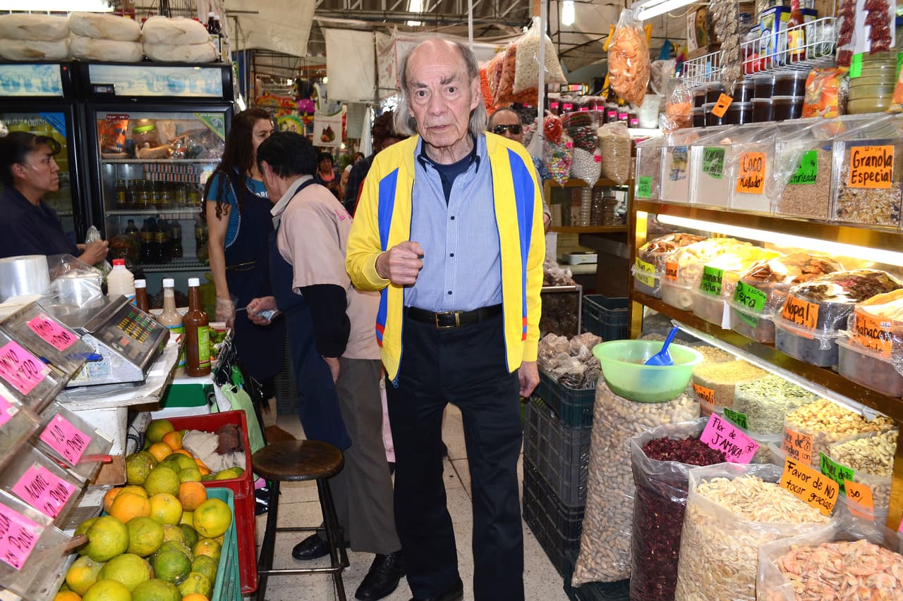 'El Loco' Valdés fue un reconocido humorista que llevó los colores del América en su corazón.