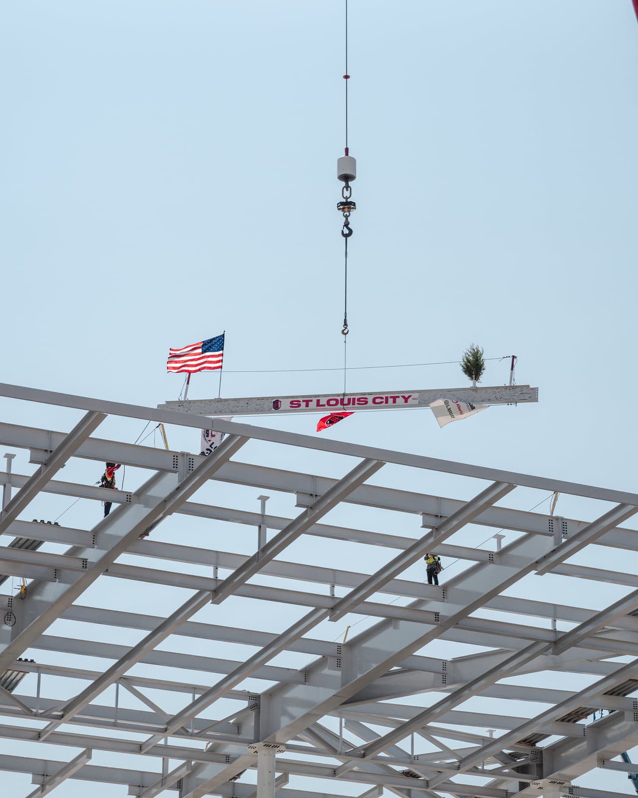 El estadio tendrá capacidad para 22.500 espectadores y estará ubicado en Downtown West St. Louis, en el centro de la ciudad.
